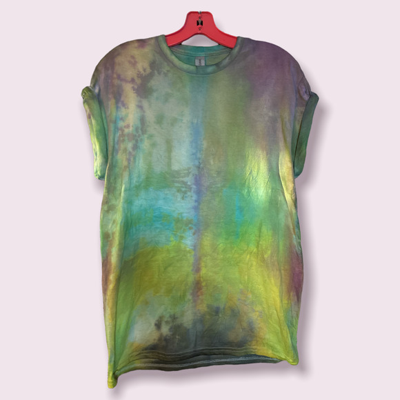 Distinctive Pink Football Tie Dye T Shirt Crew Neck Short Sleeve Size M - Picture 1 of 2